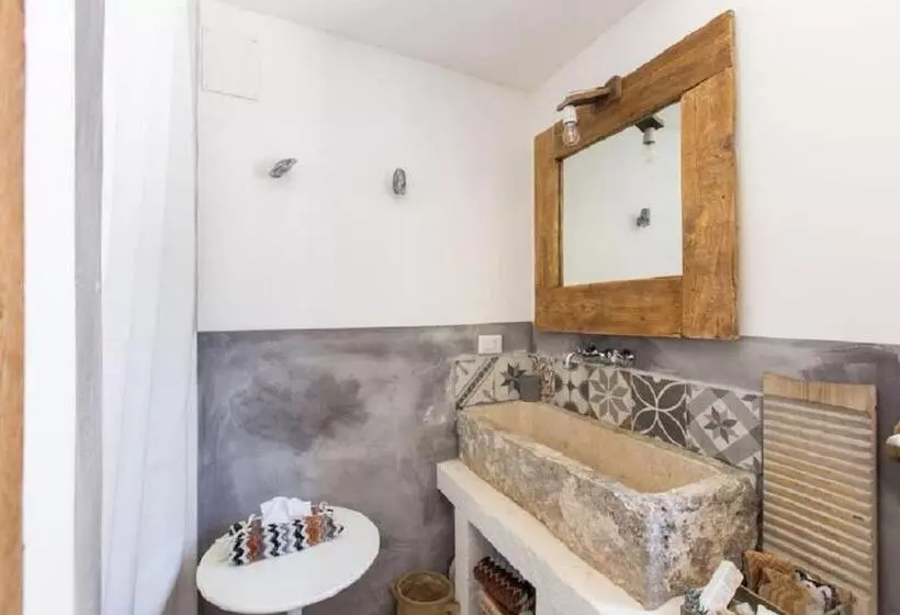 Aamiaismajoitus (B&B) Tenuta Del Lauro