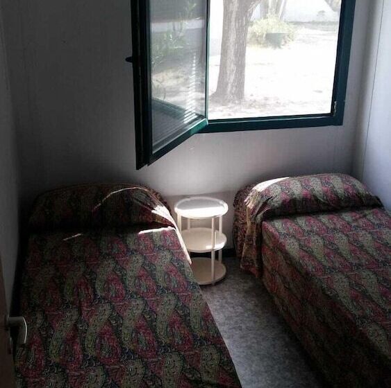 בית מלון כפרי Camping Ulisse