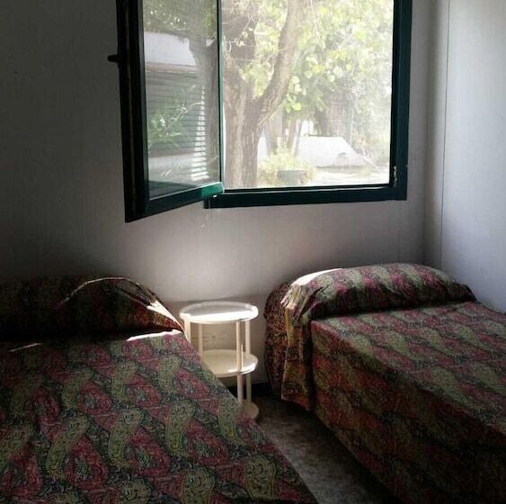 בית מלון כפרי Camping Ulisse