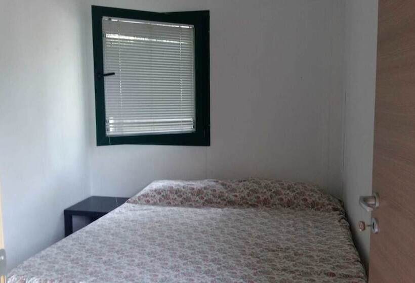 בית מלון כפרי Camping Ulisse