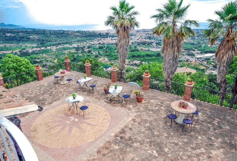 پانسیون La Casa Rosa