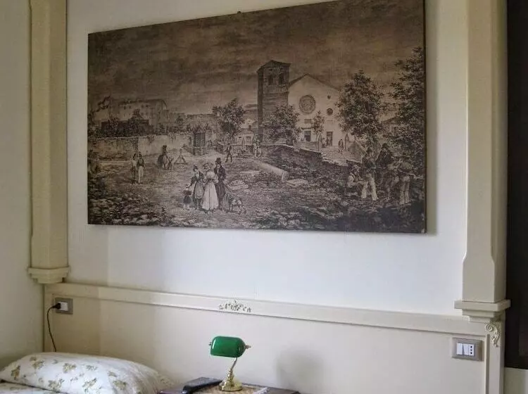 تختخواب و صبحانه Barone Rosso