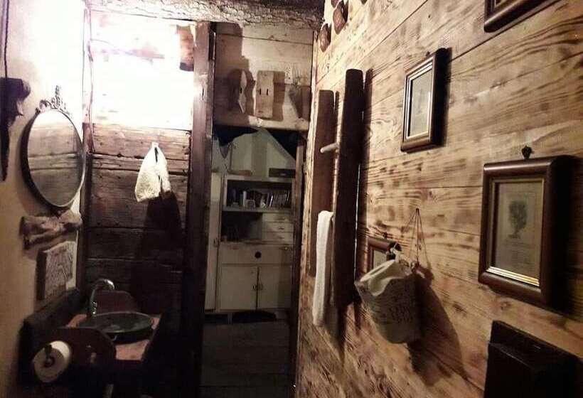 Bed and Breakfast Casa Hobbit