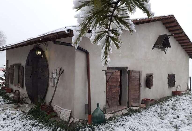 Bed and Breakfast Casa Hobbit