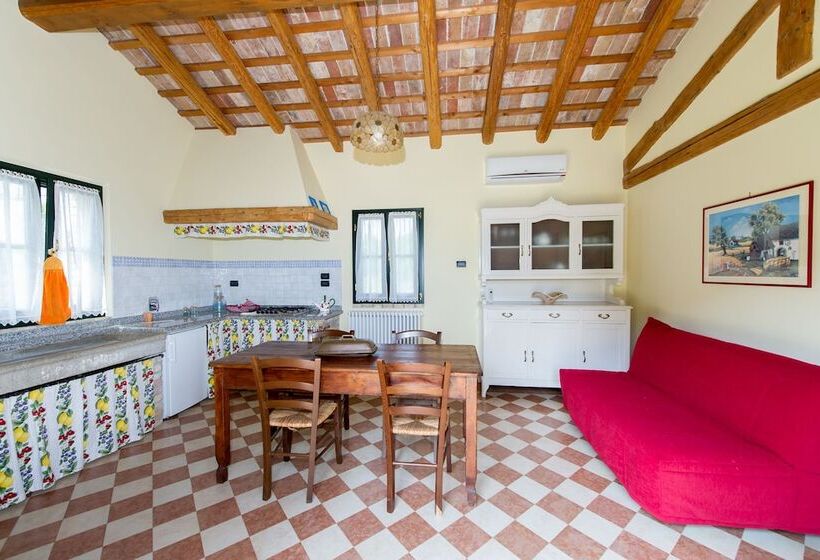 Hotel wiejski Agriturismo Albafiorita