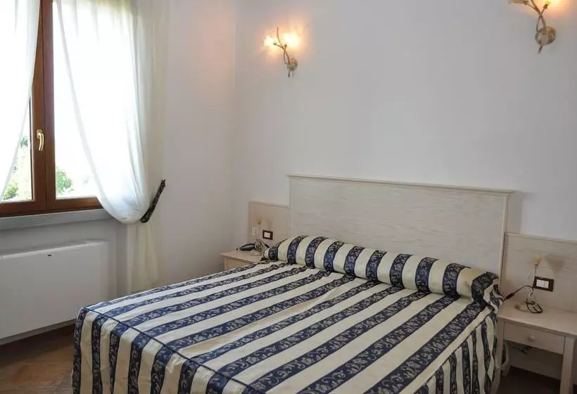 هتل Trattoria Mingaren Albergo