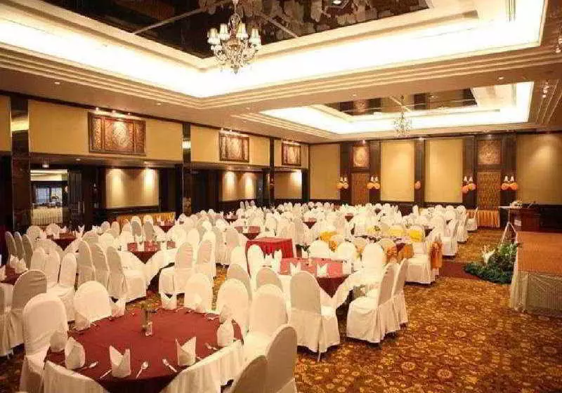 Chiangmai Grandview Hotel
