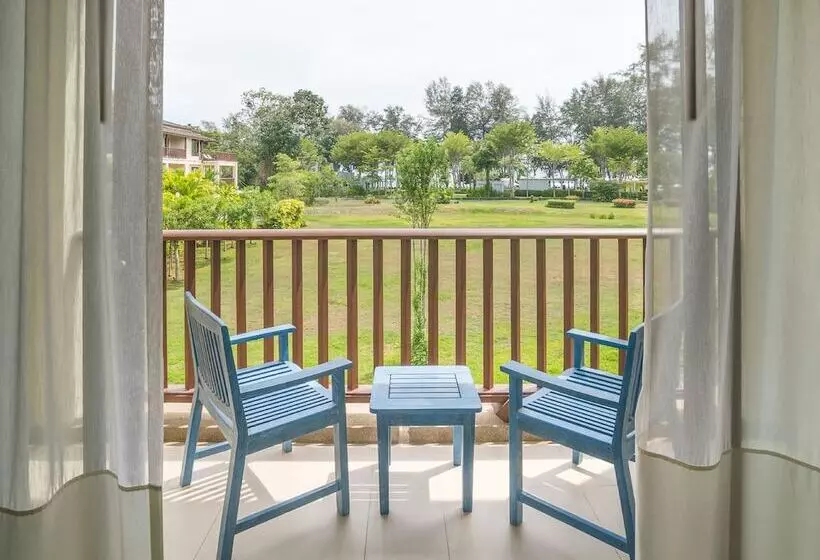 Dusit Thani Krabi Beach Resort Sha Extra Plus