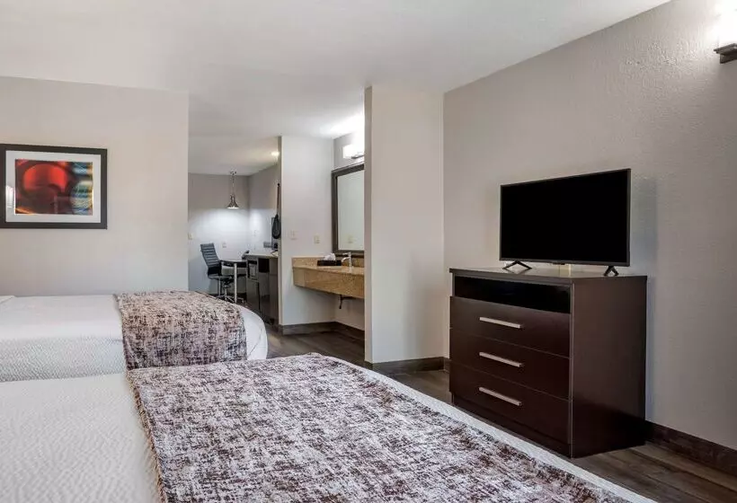 هتل Best Western Carlton Suites