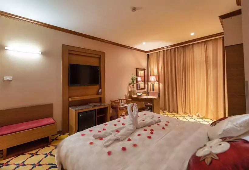 בית מלון כפרי Bremen Sophia Church