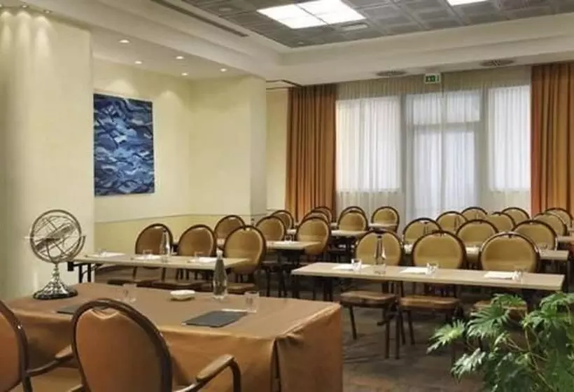 Fh55 Grand Hotel Mediterraneo