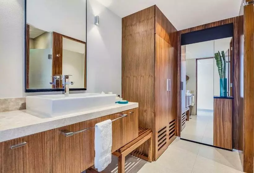 Hotel Fiesta Americana Condesa Cancun - All Inclusive