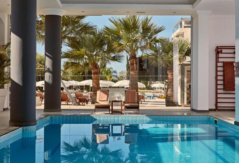 בית מלון כפרי Grecian Park