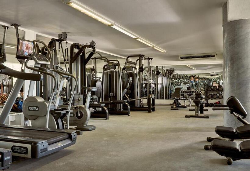 בית מלון כפרי Grecian Park