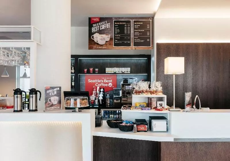 فندق Holiday Inn Express Antwerpen City North, An Ihg