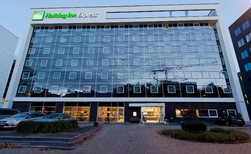 فندق Holiday Inn Express Antwerpen City North, An Ihg