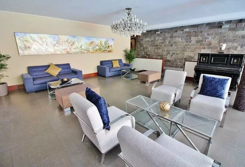 هتل La Maison D Elise