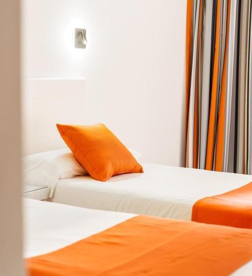 فندق Marina Resort Benidorm