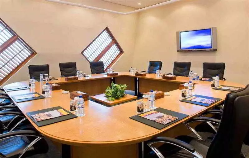 هتل Mercure Grand Jebel Hafeet