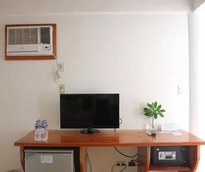 Hotell Nigi Nigi Nu Noos “e” Nu Nu Noos