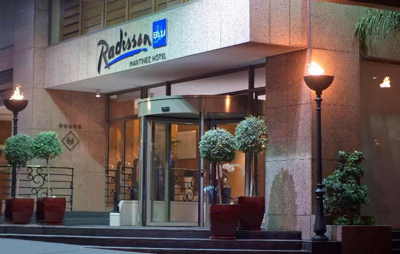 هتل Radisson Blu Martinez Beirut