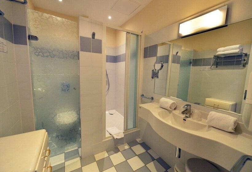 בית מלון כפרי Restaurant Printania