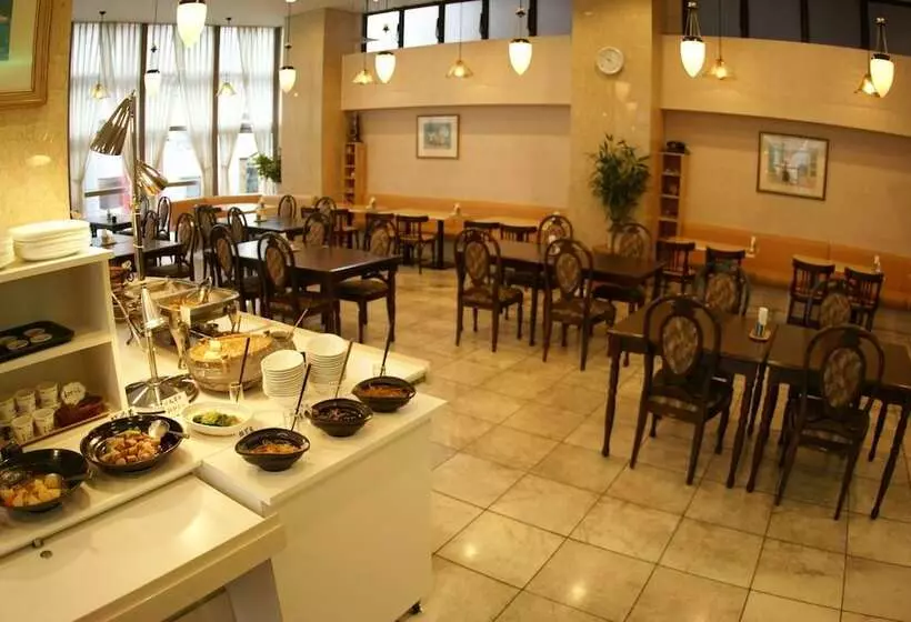 Sky Heart Hotel Hakata