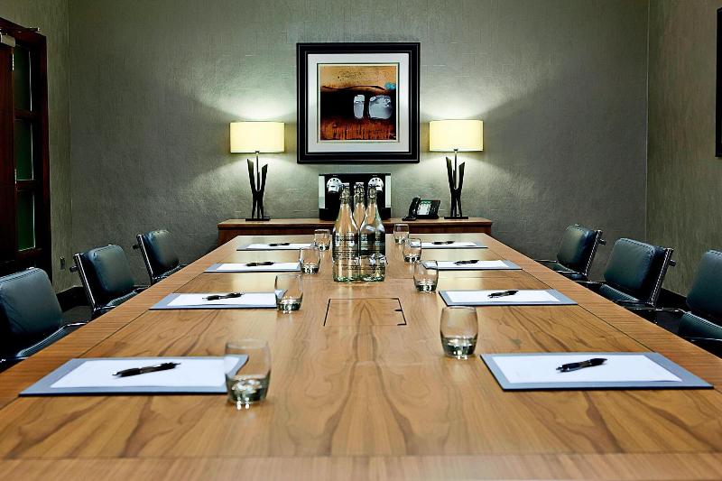 هتل The Glasshouse, Autograph Collection