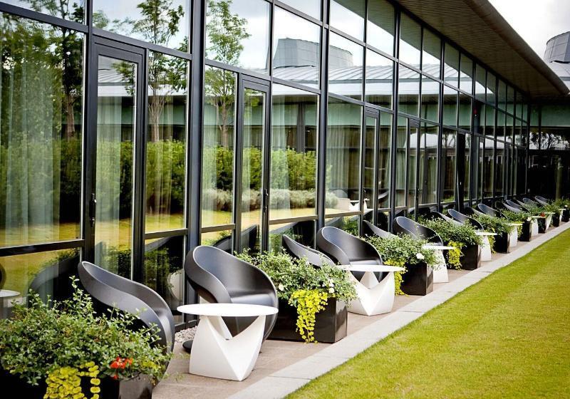 هتل The Glasshouse, Autograph Collection