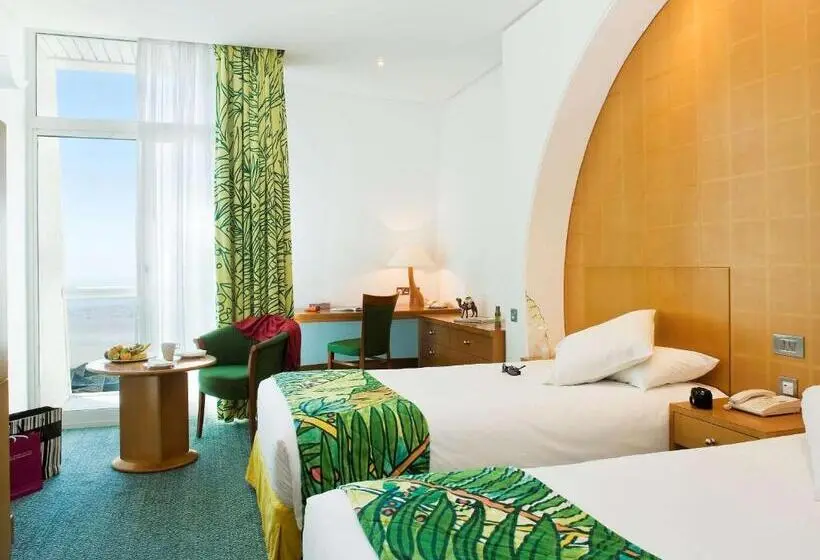 Oryx Grand Hotel Jebel Hafeet