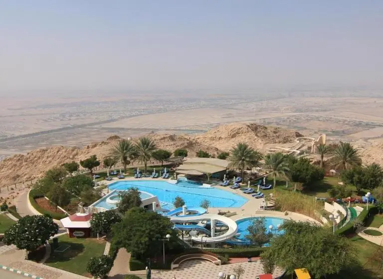 Oryx Grand Hotel Jebel Hafeet