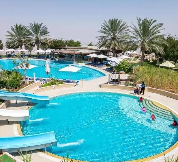 Oryx Grand Hotel Jebel Hafeet