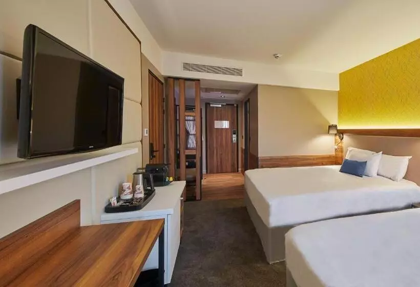 אתר נופש L Elysee Val D Europe