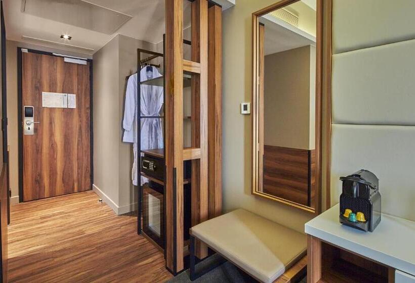 منتجع L Elysee Val D Europe