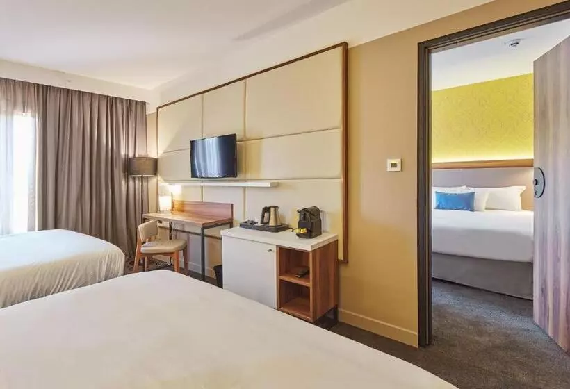 אתר נופש L Elysee Val D Europe