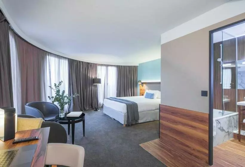 אתר נופש L Elysee Val D Europe