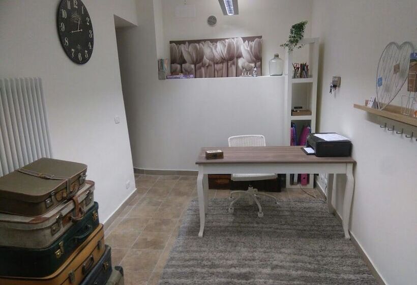 ベッドアンドブレックファースト La Vecchia Valigia