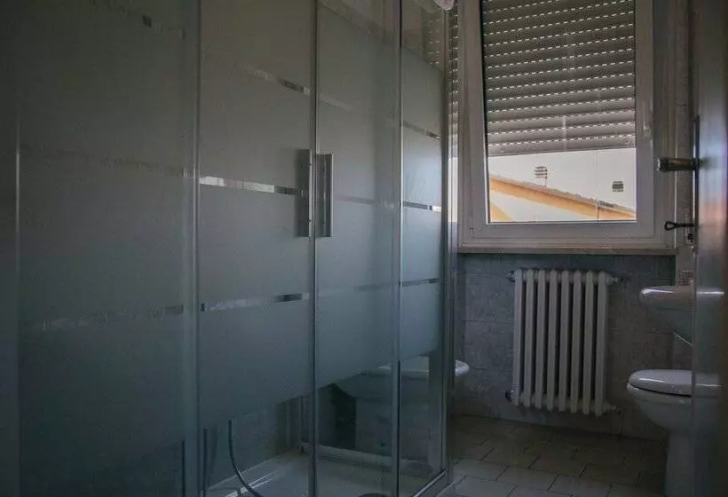 هتل B&b Rooms Vittoria