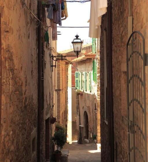 فندق ريفى Poggio Baroni Agriturismo