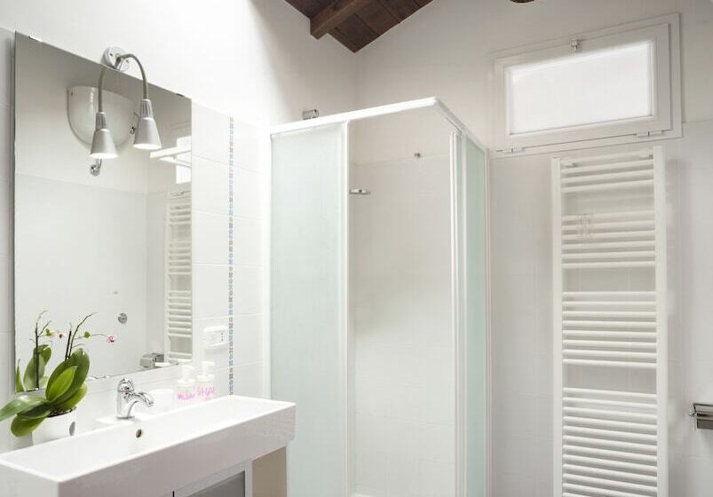 پانسیون Alloggio La Volta