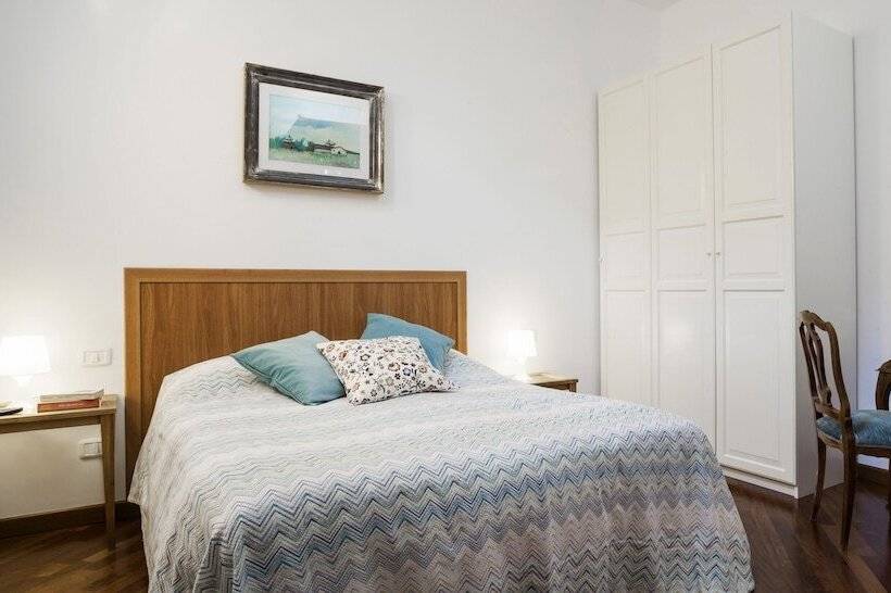 پانسیون Alloggio La Volta