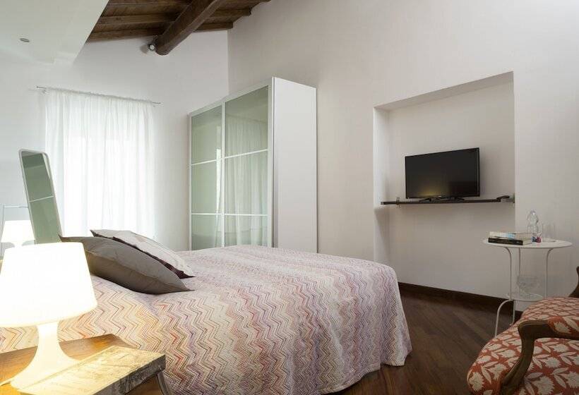 پانسیون Alloggio La Volta