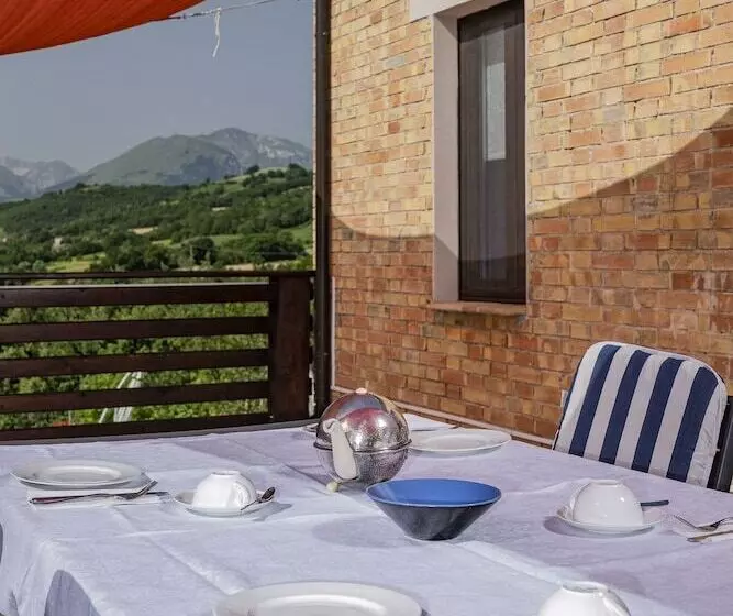 Aamiaismajoitus (B&B) Casa Friano