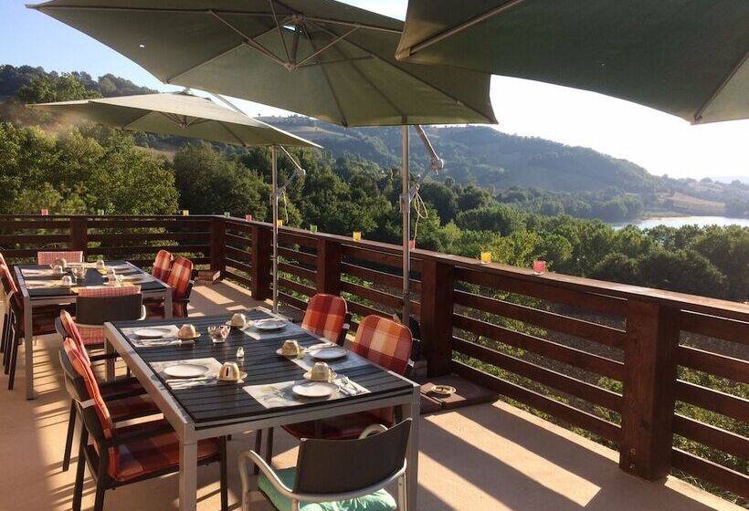 مبيت وإفطار Casa Friano