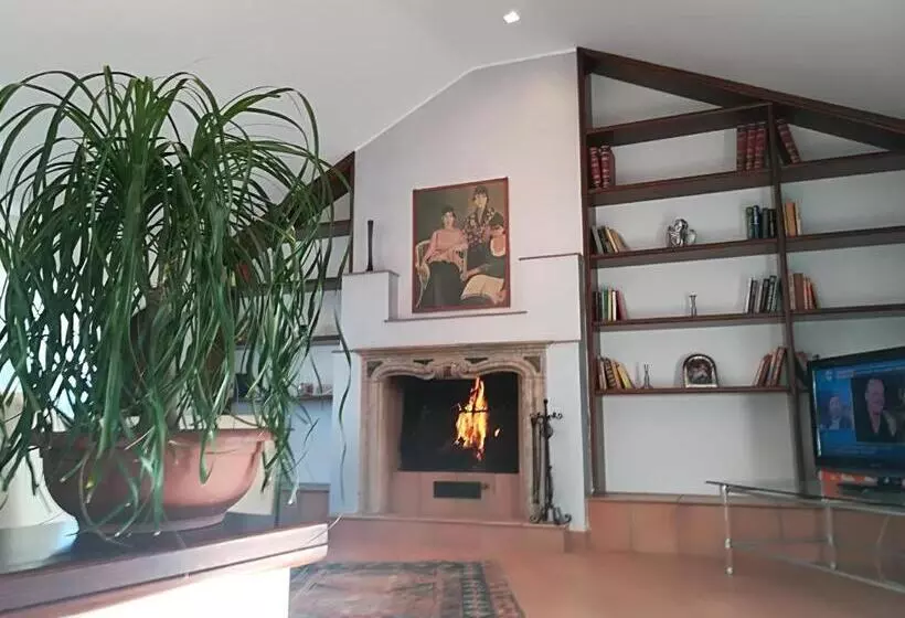 Aamiaismajoitus (B&B) Le Ginestre