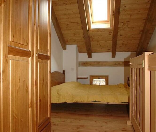 簡易ホテル Albergo Diffuso Valcellina E Val Vajont In Erto