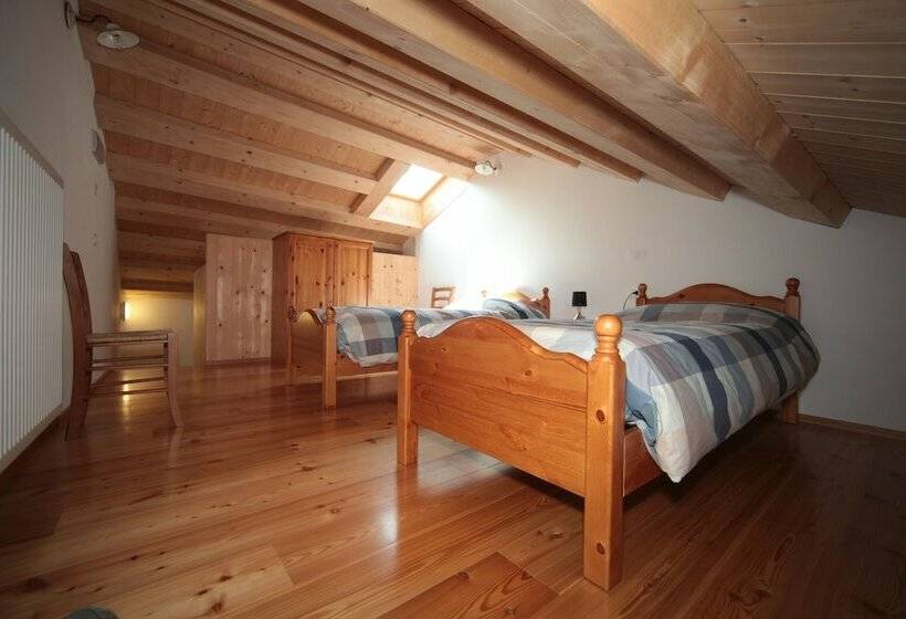 簡易ホテル Albergo Diffuso Valcellina E Val Vajont In Erto