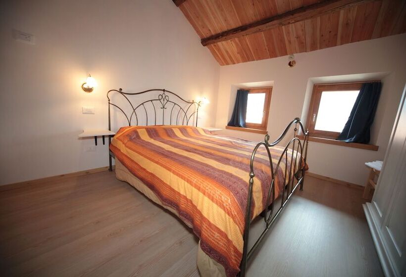 簡易ホテル Albergo Diffuso Valcellina E Val Vajont In Erto
