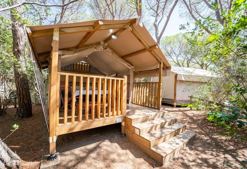 هتل Camping Maremma Sans Souci