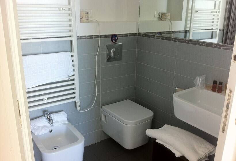 پانسیون Al Mare